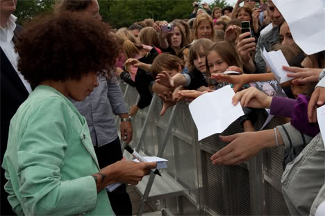 huldiging Rochelle X Factor Helmond 2011