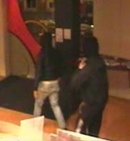 Bewakingsbeelden diefstal zonnestudio