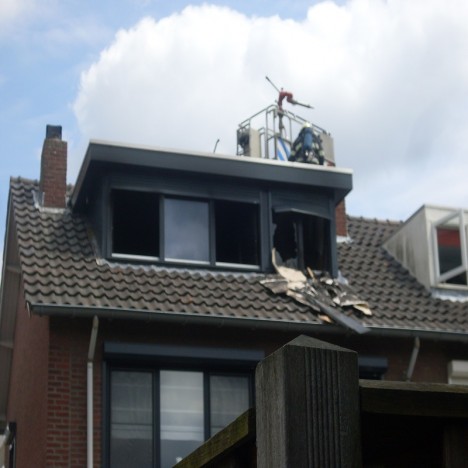 Brand op zolder van woning in de Generaal Snijdersstraat