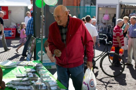de zaterdagmarkt voor de Tweede Kamerverkiezingen