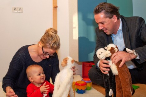 100 Apen voor kinderafdeling Elkerliek