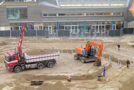 Aanleg van 't Speelhuisplein