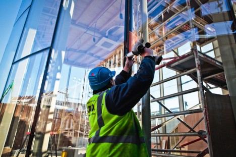 werkzaamheden bij het NS-Station Helmond