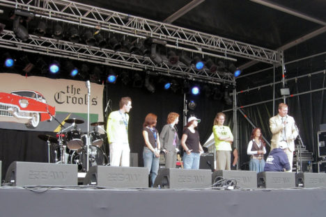 Wethouder Kees Bethlehem opent met oa Geert, Ling, Francis & Daan eerste Impact festival in 2006