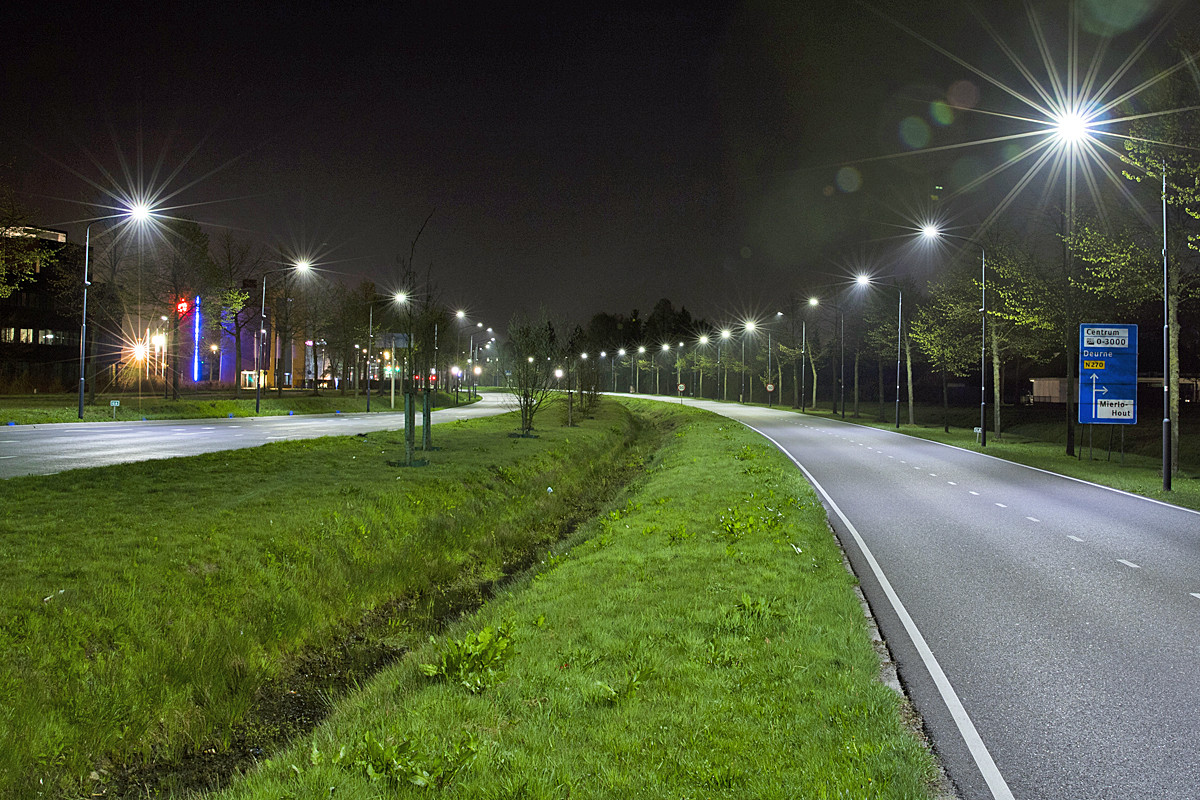 Specificiteit puppy Vrijwillig Meer en minder licht op straat – De weblog van Helmond